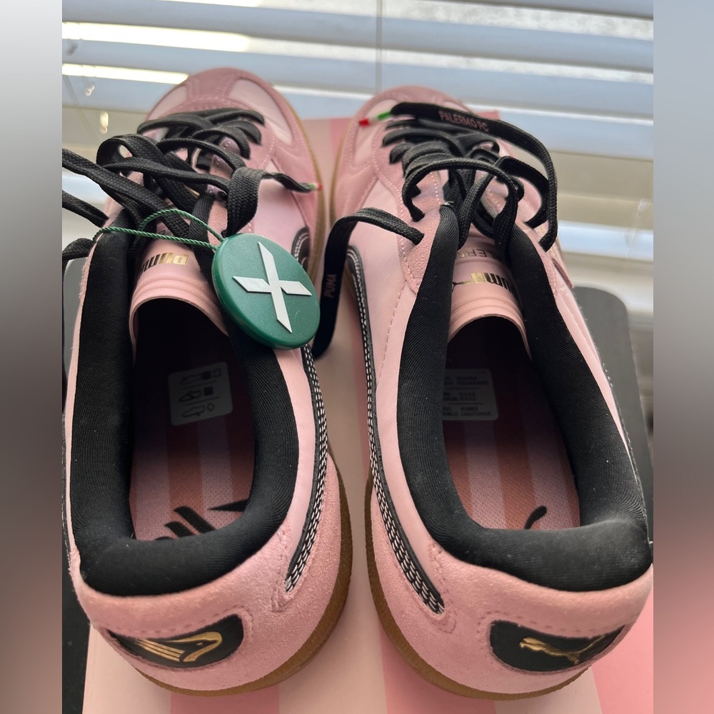 Puma Palermo FC pink shoes 9.5 women’s - Picture 8 of 9